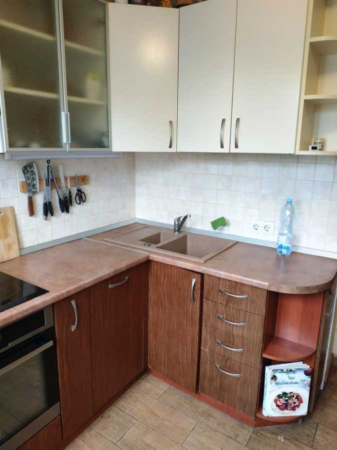 Оренда 3-кімнатної квартири 72 м², Вікентія Беретті вул., 8