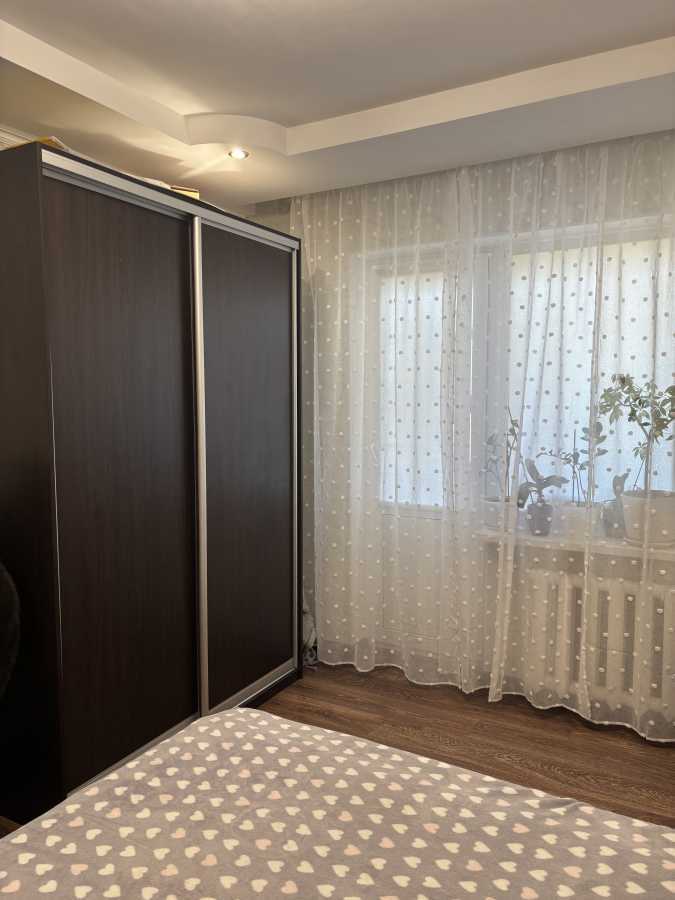 Продажа 3-комнатной квартиры 66 м², Бежовка ул.
