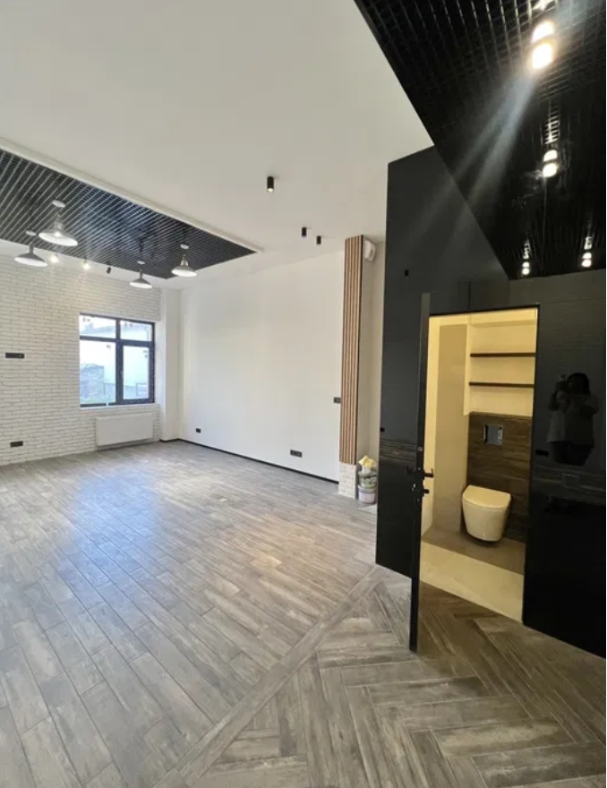 Оренда офісу 45 м², Карантинная вул.