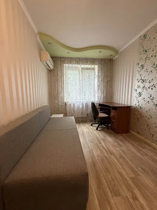 Аренда 2-комнатной квартиры 44 м², Героев Труда ул., 19Б