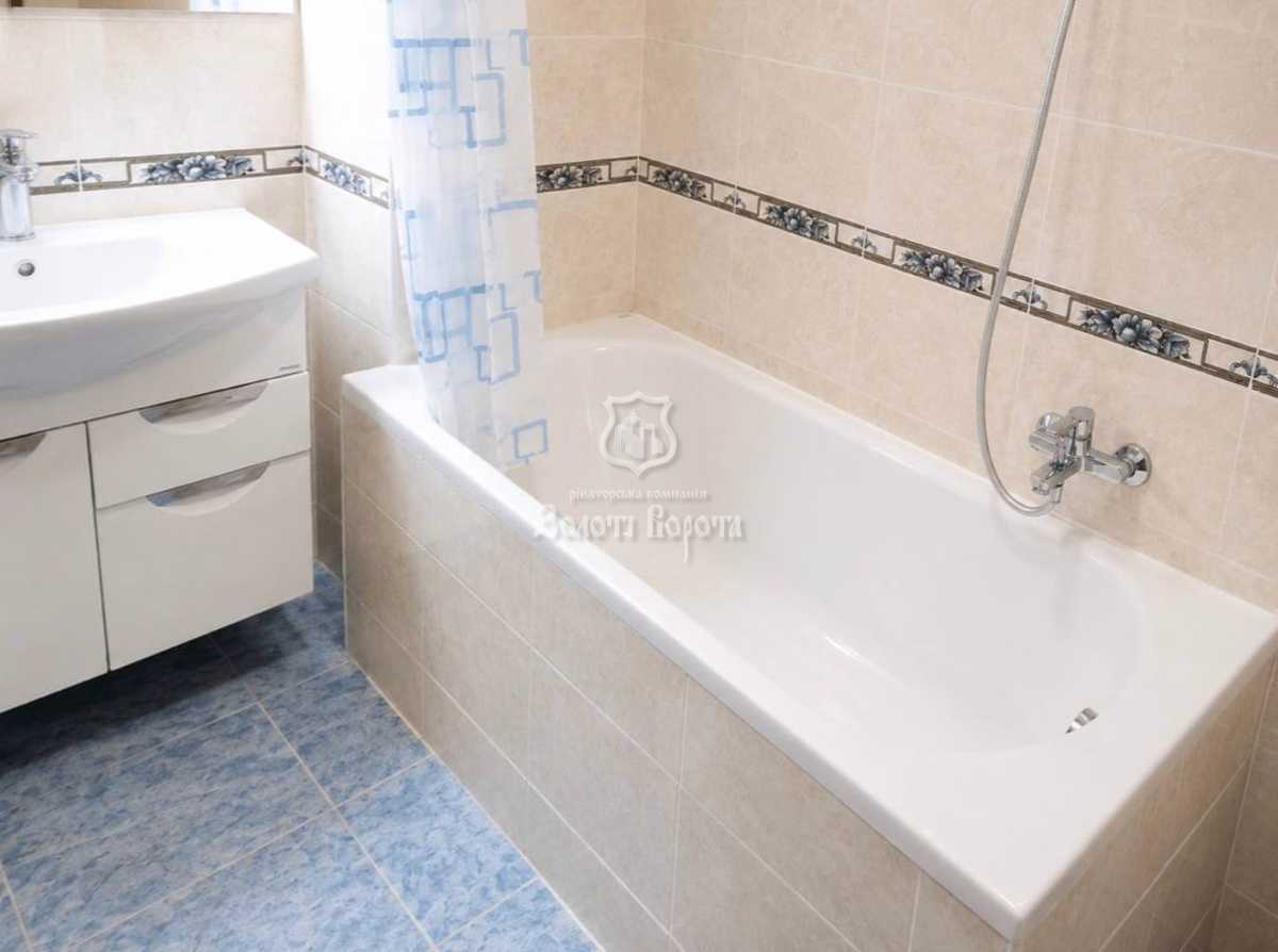 Продажа 1-комнатной квартиры 38.6 м², Николая Закревского ул., 42А