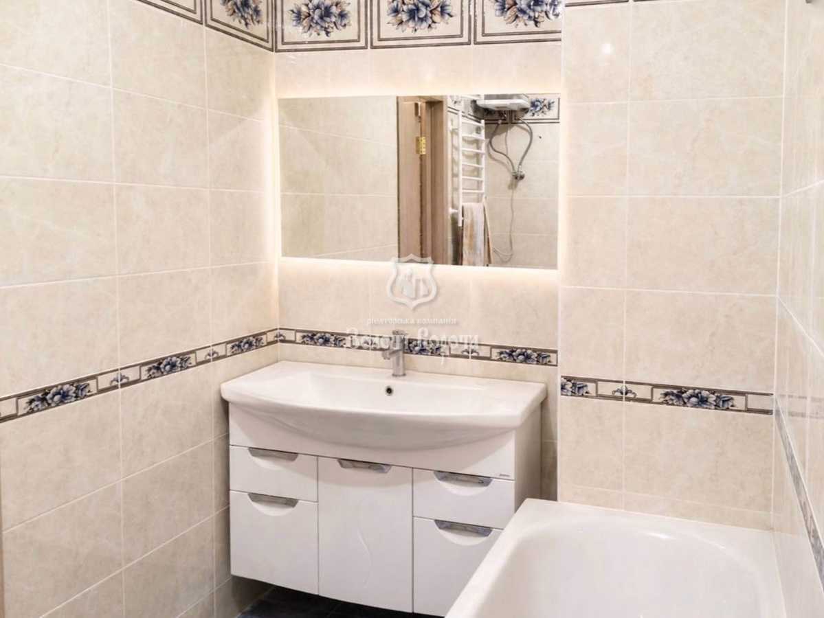 Продажа 1-комнатной квартиры 38.6 м², Николая Закревского ул., 42А