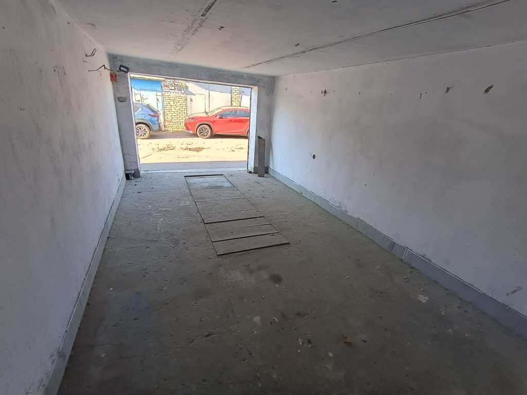 Продаж гаража 41 м², Крайня, 13