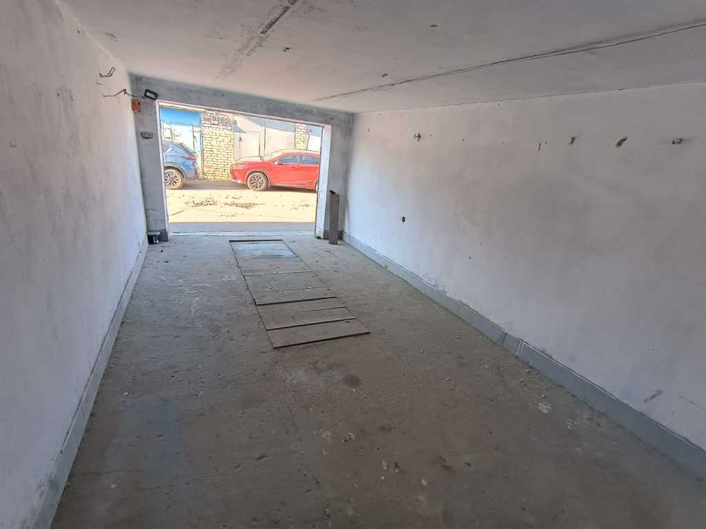 Продаж гаража 41 м², Крайня, 13