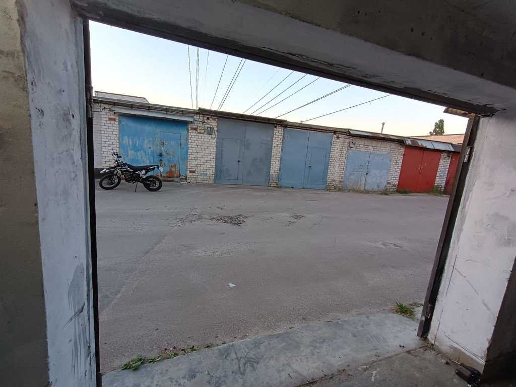 Продаж гаража 41 м², Крайня, 13