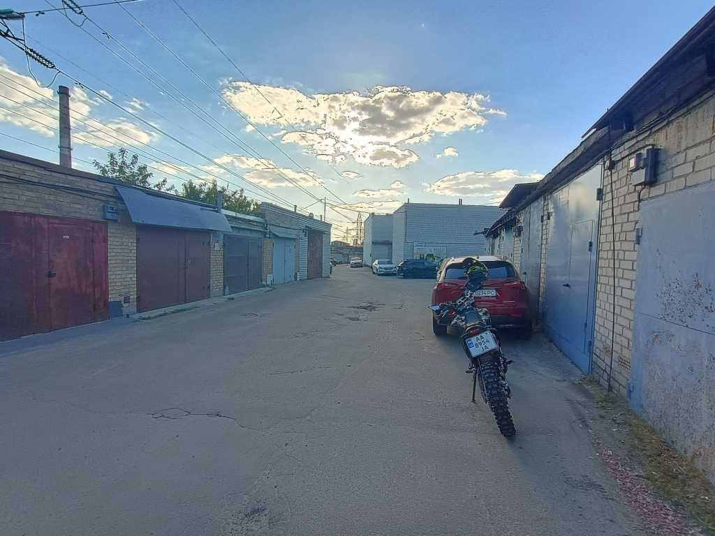 Продаж гаража 41 м², Крайня, 13