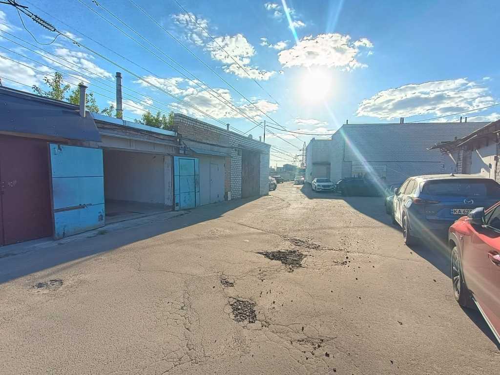 Продаж гаража 41 м², Крайня, 13