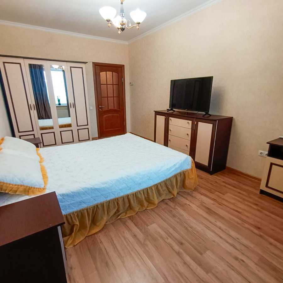 Оренда 2-кімнатної квартири 68 м², Садівна вул., 1В