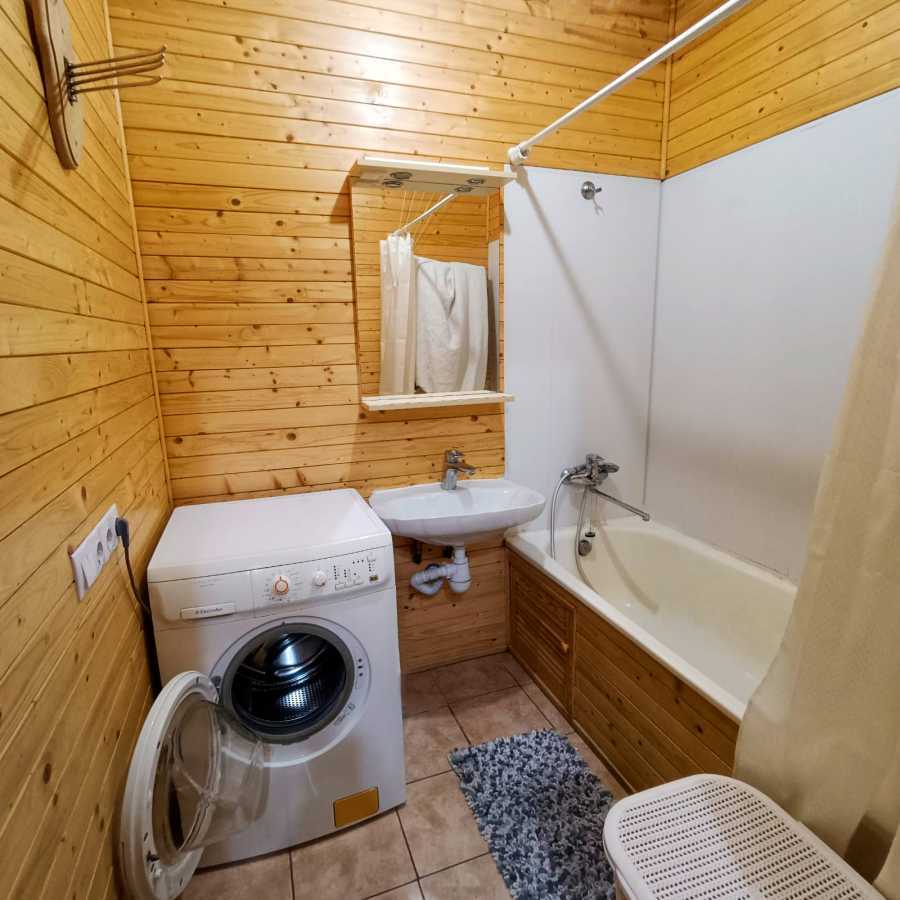 Оренда 2-кімнатної квартири 68 м², Садівна вул., 1В