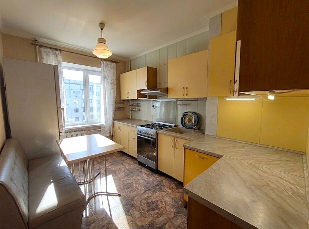 Продажа 3-комнатной квартиры 66 м², Армейская ул., 19