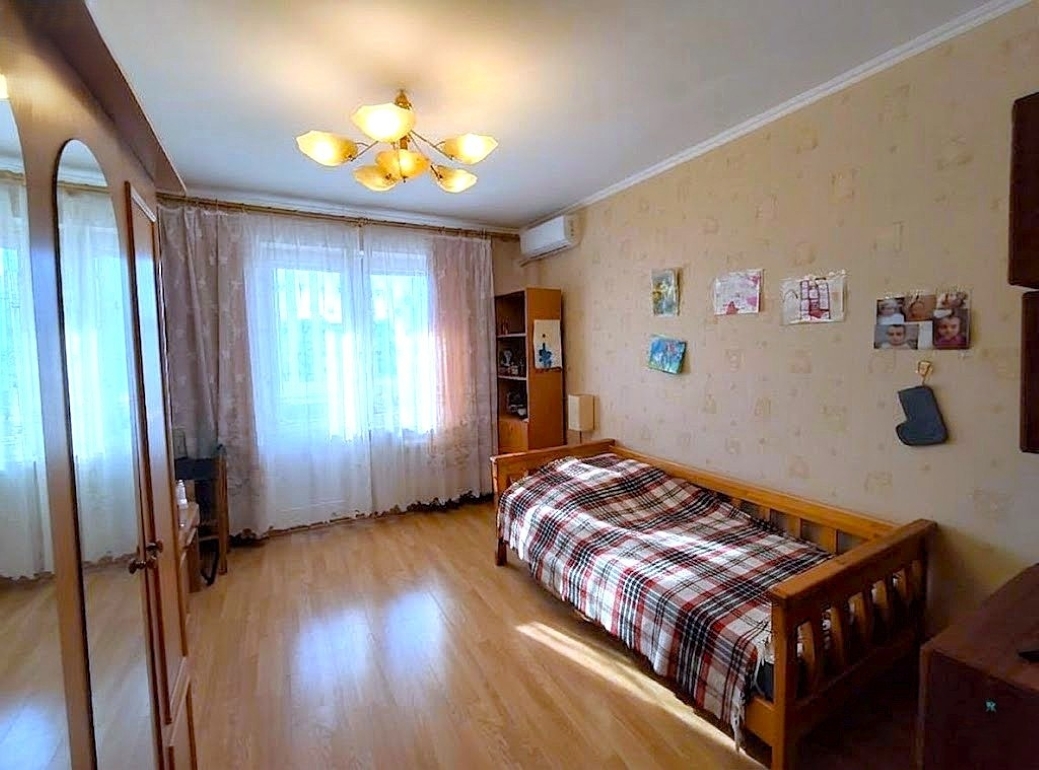 Продажа 3-комнатной квартиры 66 м², Армейская ул., 19