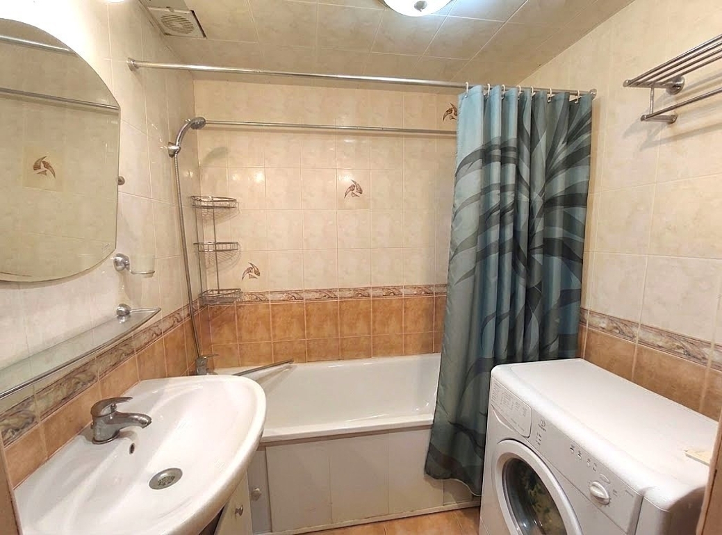 Продажа 3-комнатной квартиры 66 м², Армейская ул., 19