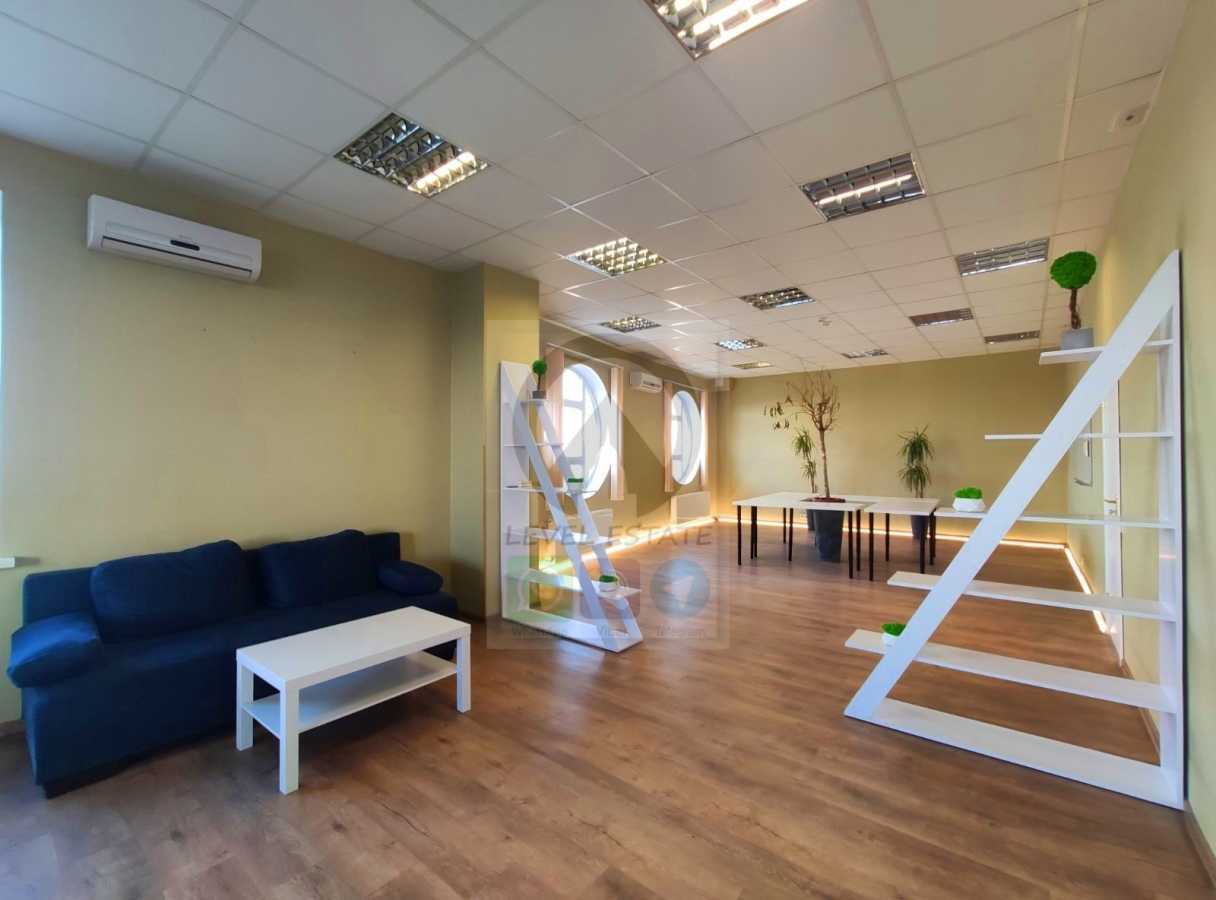 Оренда офісу 90 м², Лугова (Оболонь) вул., 1К2