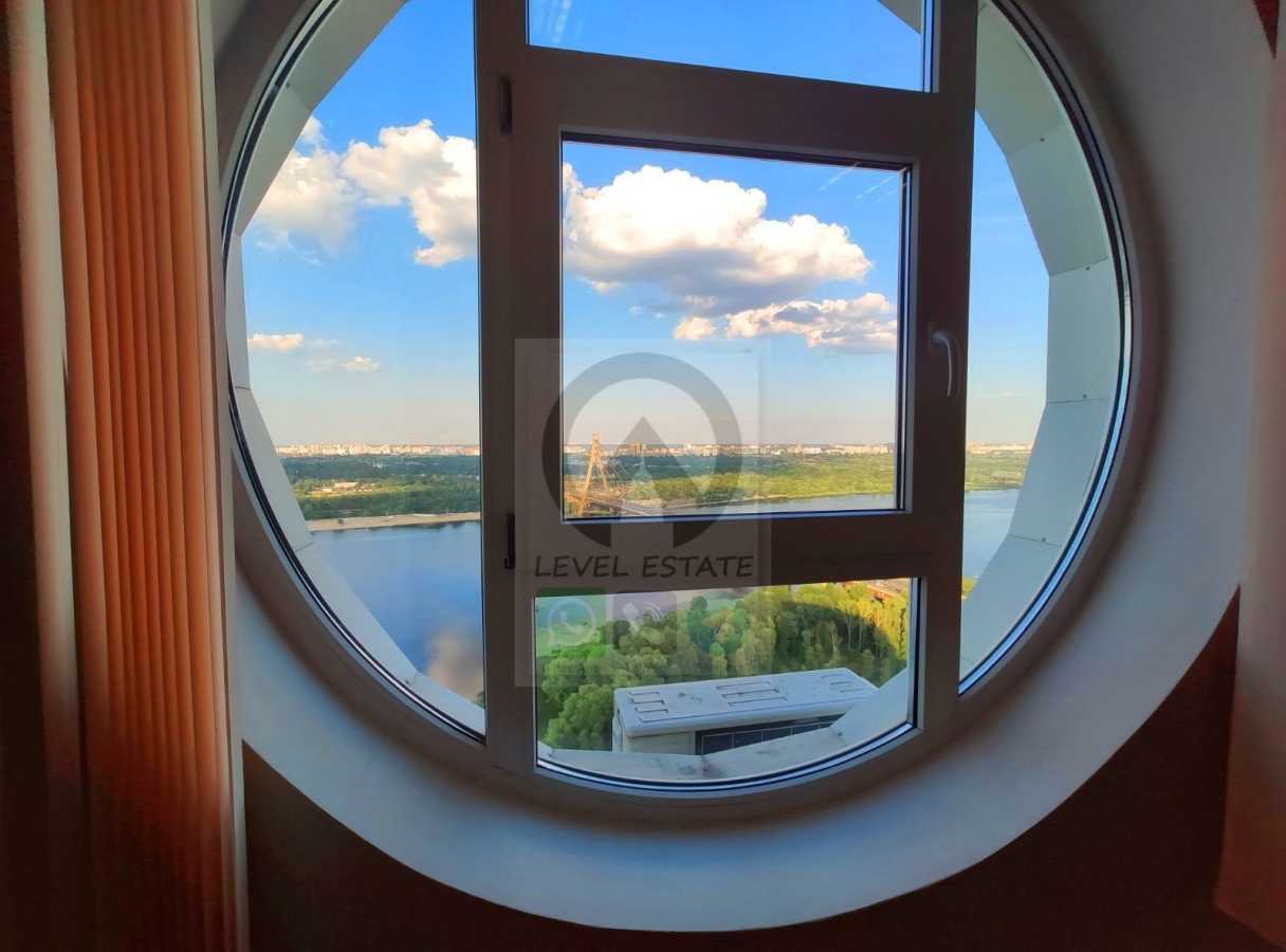 Оренда офісу 90 м², Лугова (Оболонь) вул., 1К2