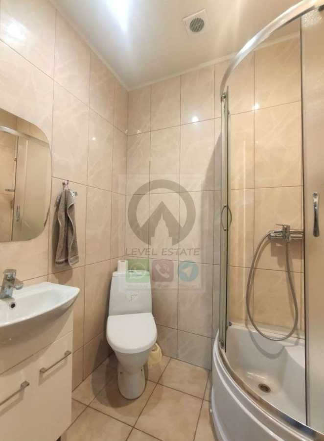 Оренда офісу 90 м², Лугова (Оболонь) вул., 1К2