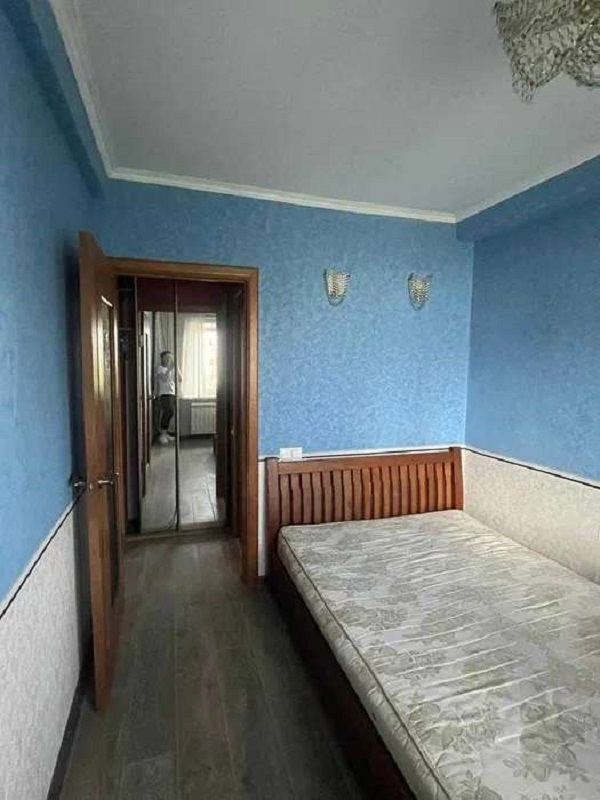 Продажа 2-комнатной квартиры 40 м², Верховного Совета бул., 12А