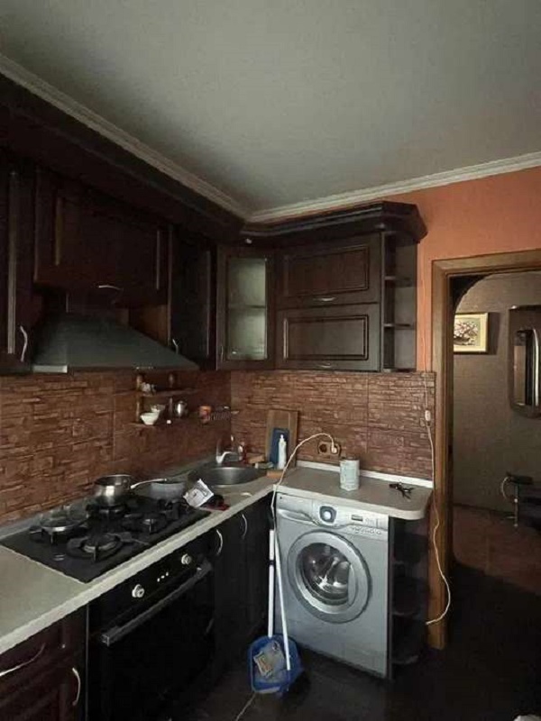 Продажа 2-комнатной квартиры 40 м², Верховного Совета бул., 12А
