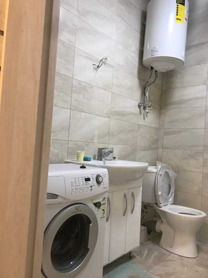 Оренда 1-кімнатної квартири 54 м², Покровська вул., 26