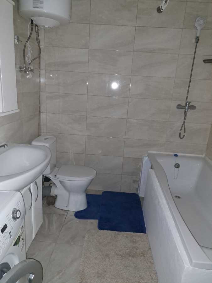 Оренда 1-кімнатної квартири 54 м², Покровська вул., 26