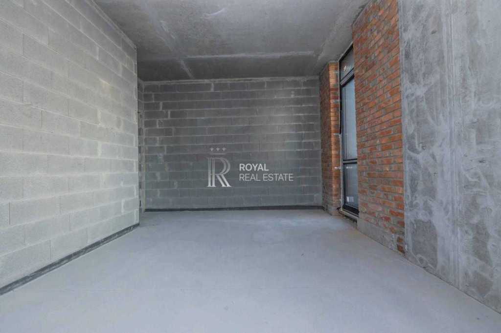 Продажа 4-комнатной квартиры 132 м², Василия Тютюнника ул., 39/2
