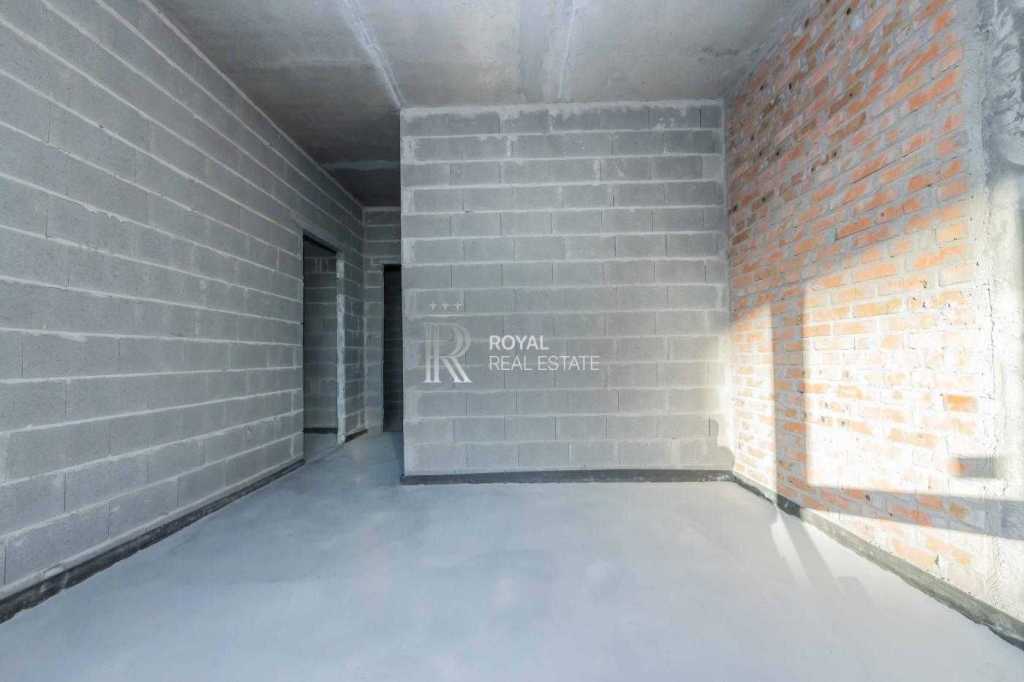 Продажа 4-комнатной квартиры 132 м², Василия Тютюнника ул., 39/2