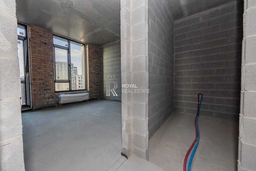 Продажа 4-комнатной квартиры 132 м², Василия Тютюнника ул., 39/2