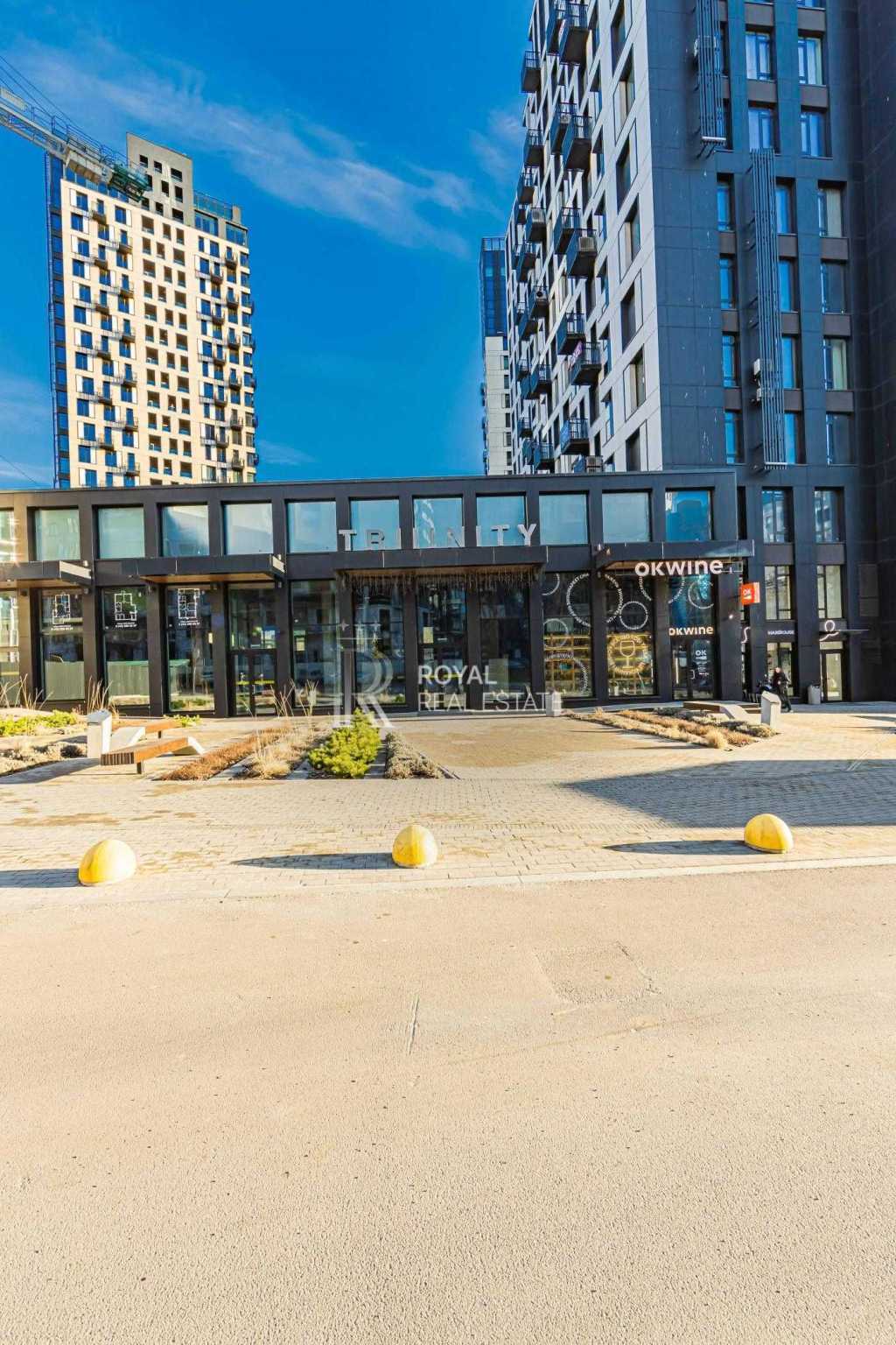 Продажа 4-комнатной квартиры 132 м², Василия Тютюнника ул., 39/2