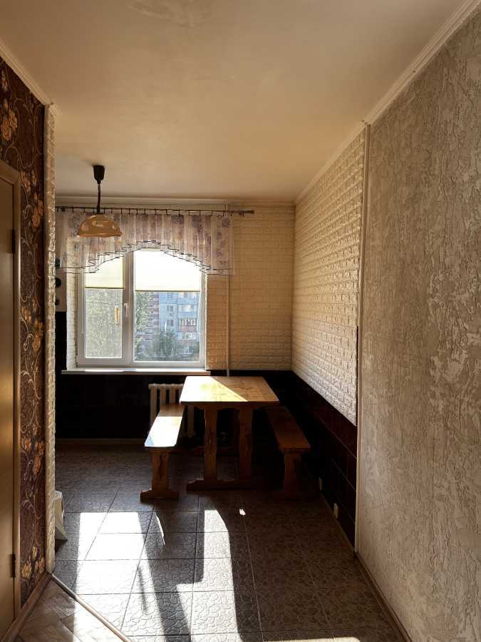 Продажа 2-комнатной квартиры 56 м², Василия Порика просп., 14Б