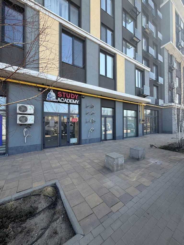 Продаж приміщення вільного призначення 157.6 м², Ломоносова вул., 40