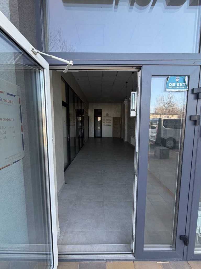 Продаж приміщення вільного призначення 157.6 м², Ломоносова вул., 40