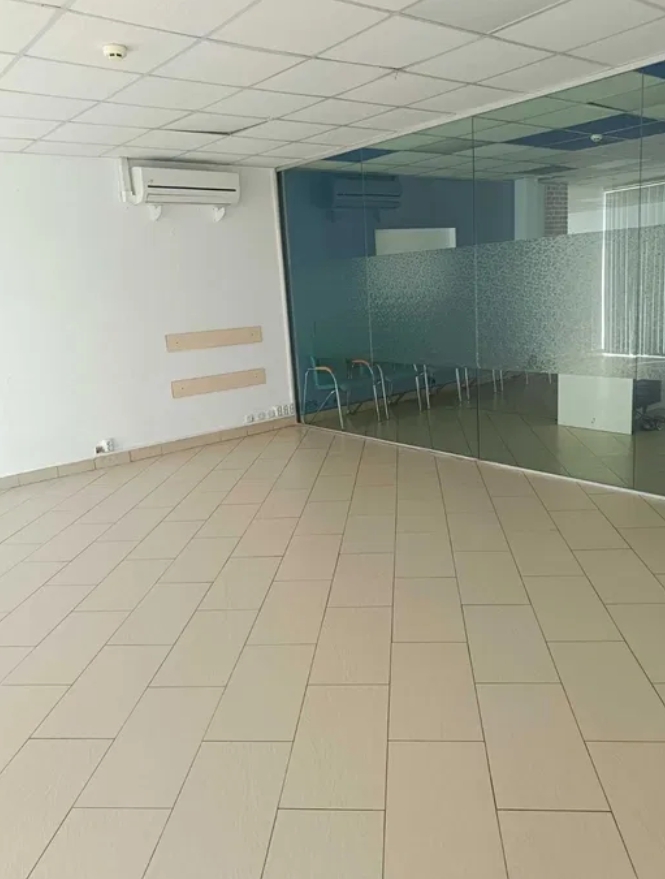 Оренда офісу 778 м², Віри Інбер пров.