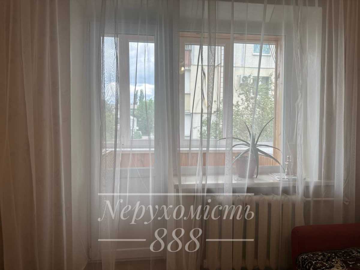 Продажа 2-комнатной квартиры 46 м², Соломенская ул., 34