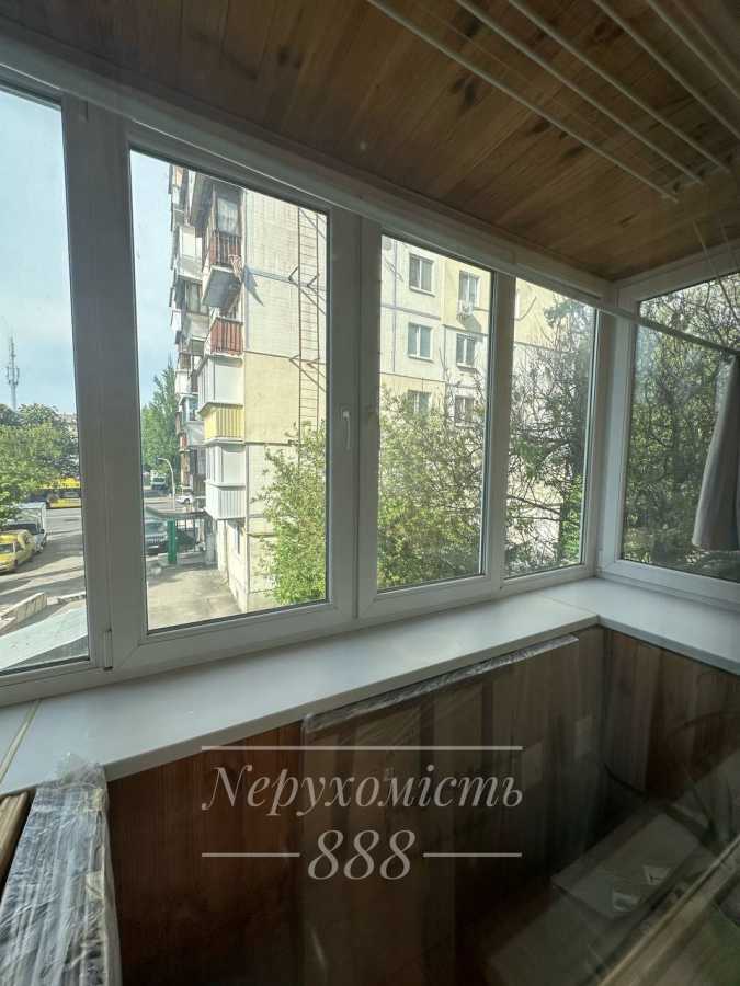 Продажа 2-комнатной квартиры 46 м², Соломенская ул., 34