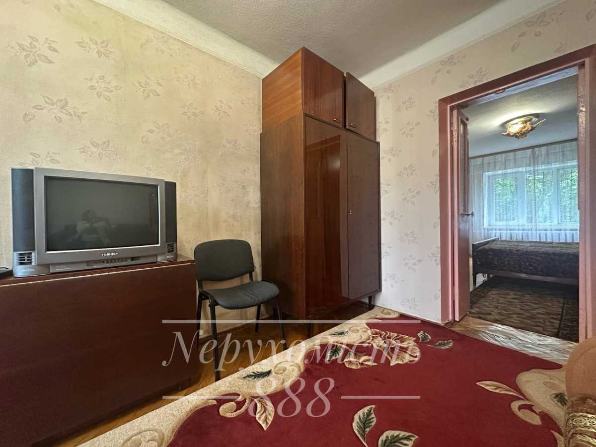 Продажа 2-комнатной квартиры 46 м², Соломенская ул., 34