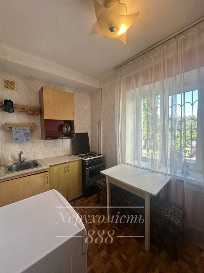 Продажа 2-комнатной квартиры 46 м², Соломенская ул., 34