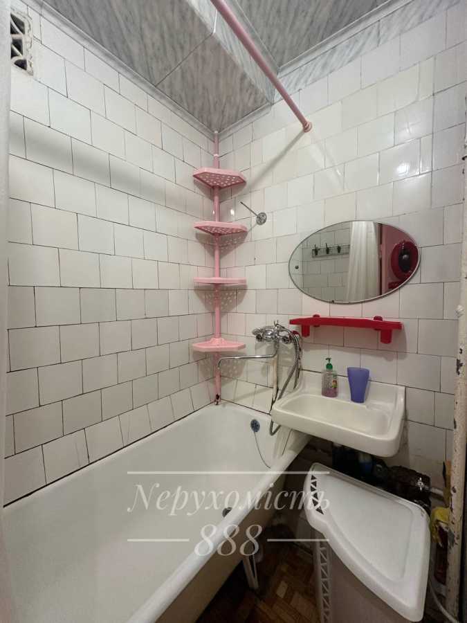 Продажа 2-комнатной квартиры 46 м², Соломенская ул., 34