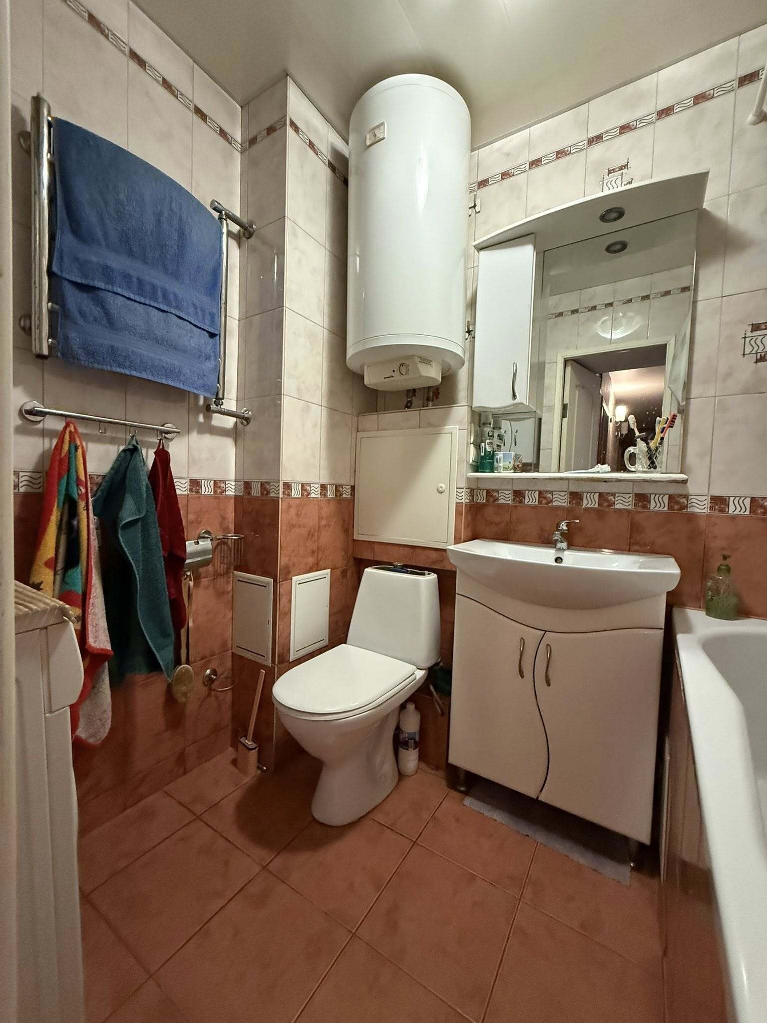 Продажа 3-комнатной квартиры 73 м², Метростроевская ул., 4