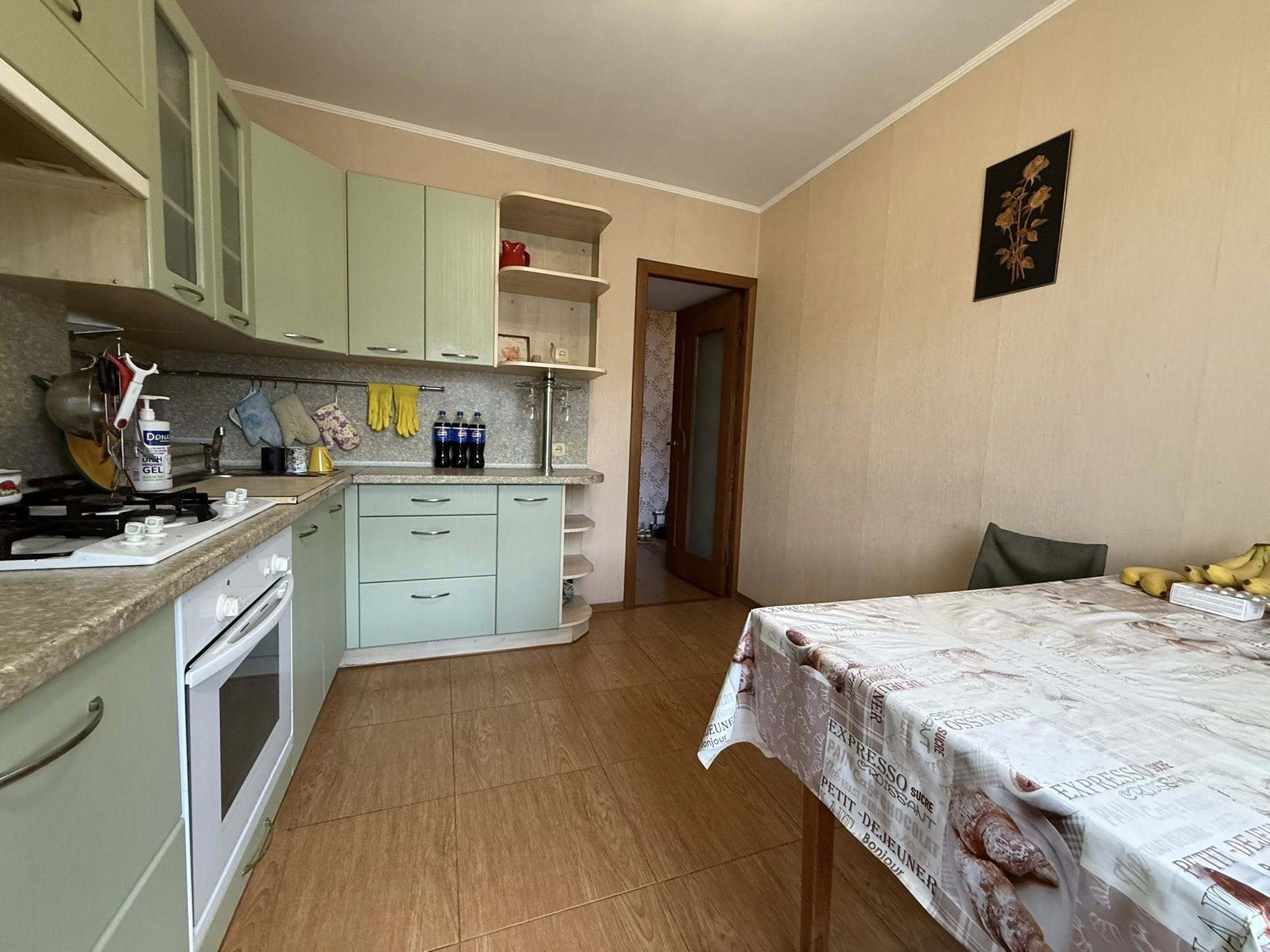 Продажа 3-комнатной квартиры 73 м², Метростроевская ул., 4