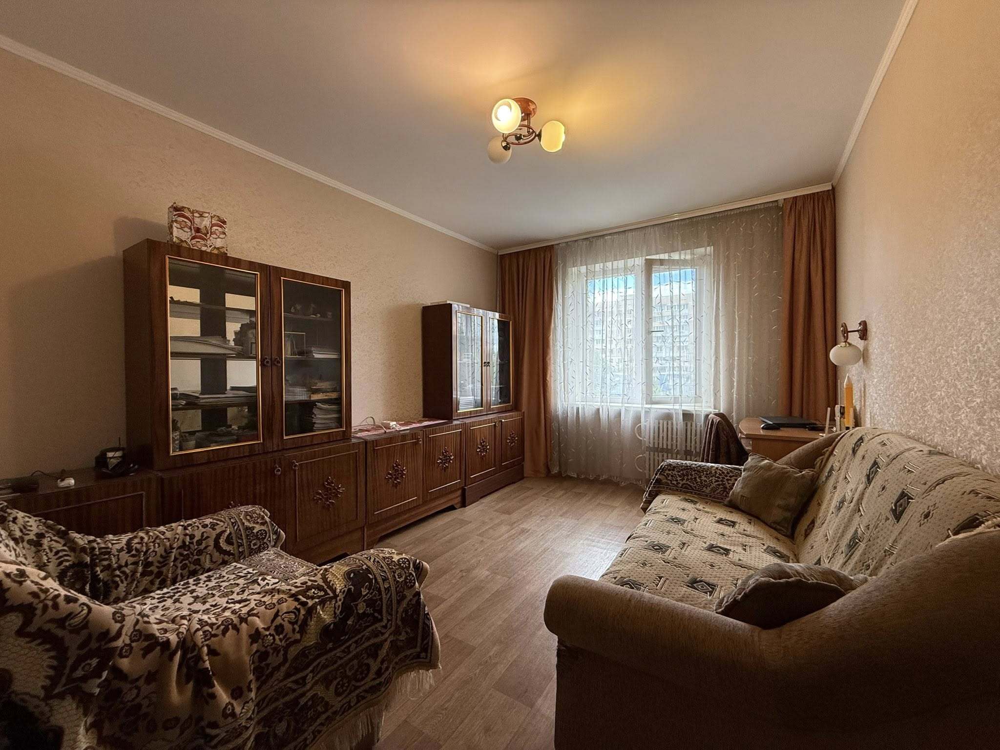 Продажа 3-комнатной квартиры 73 м², Метростроевская ул., 4