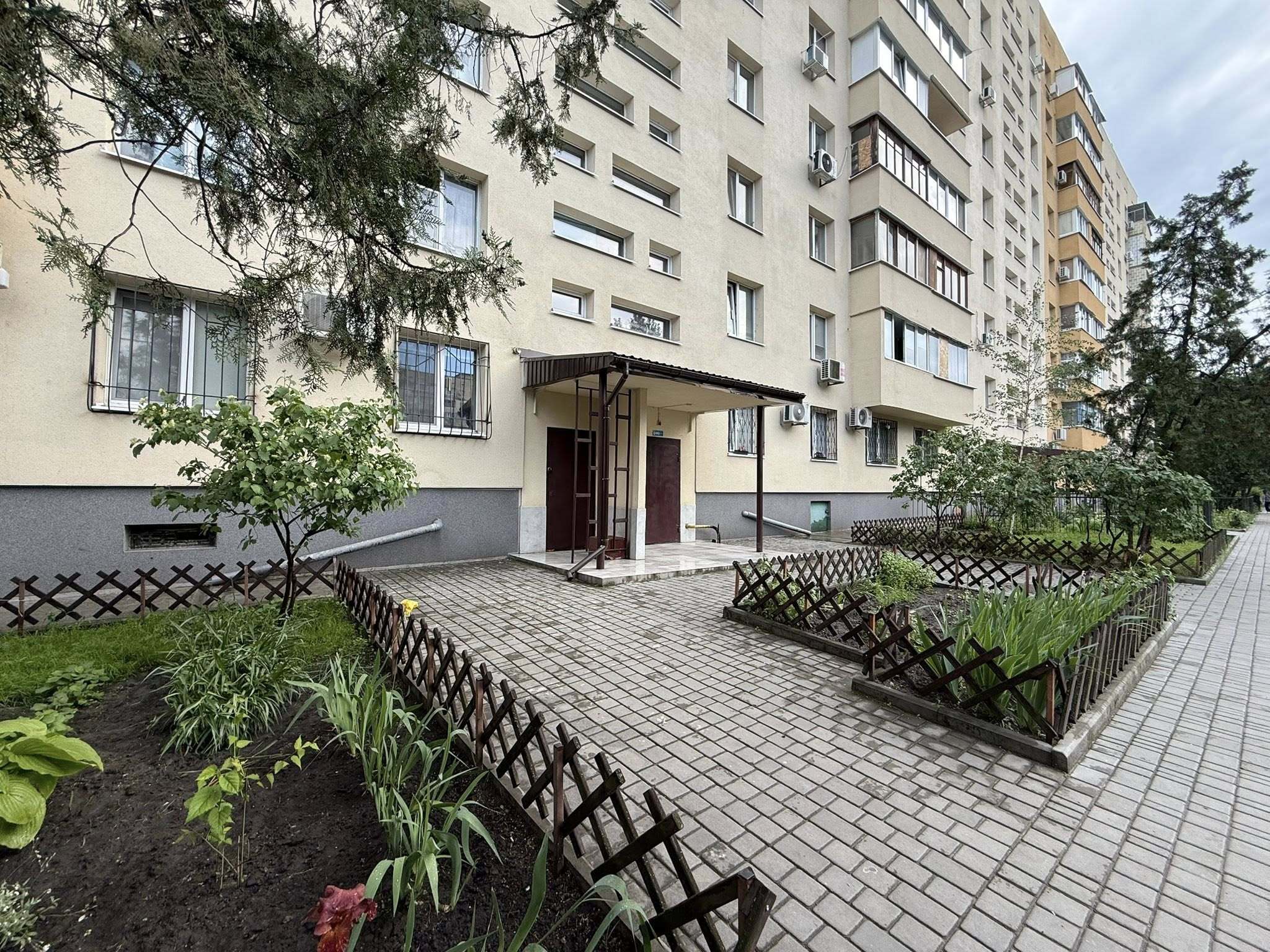 Продажа 3-комнатной квартиры 73 м², Метростроевская ул., 4