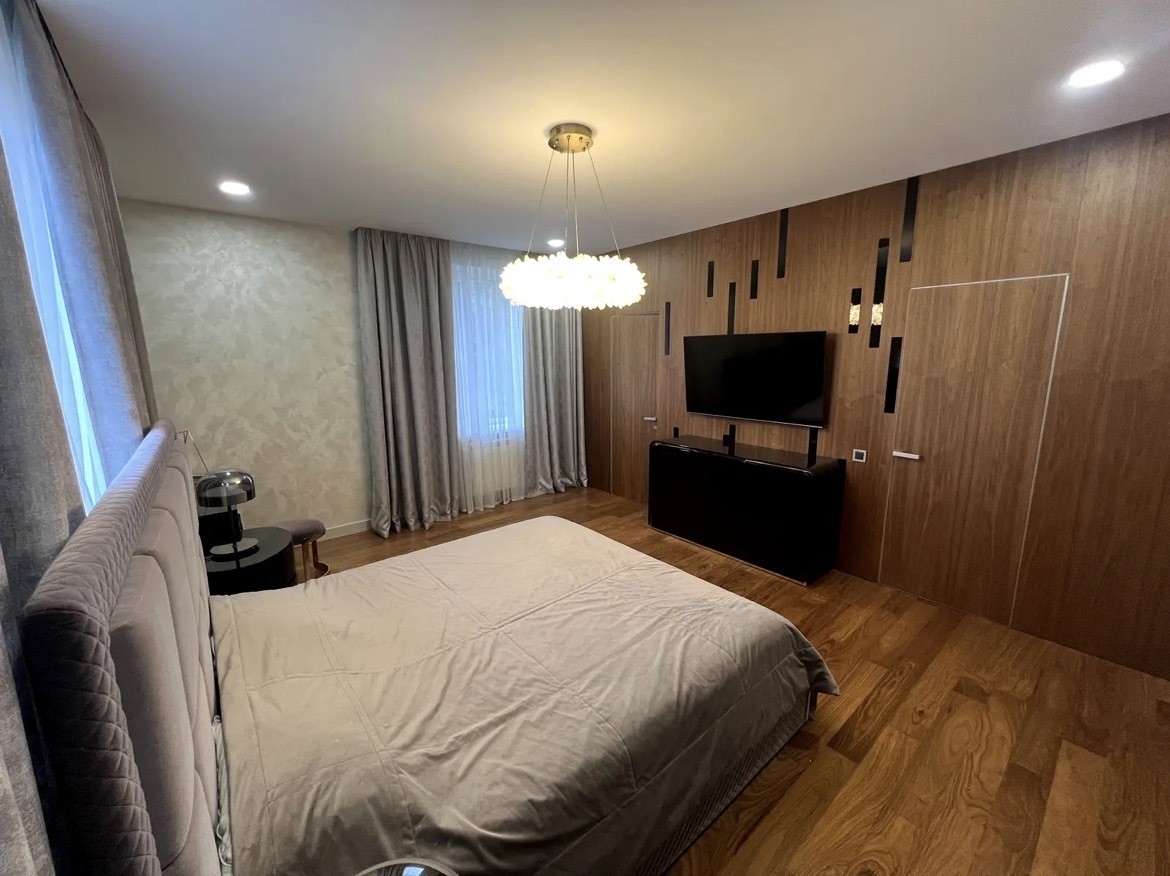 Продажа дома 300 м²