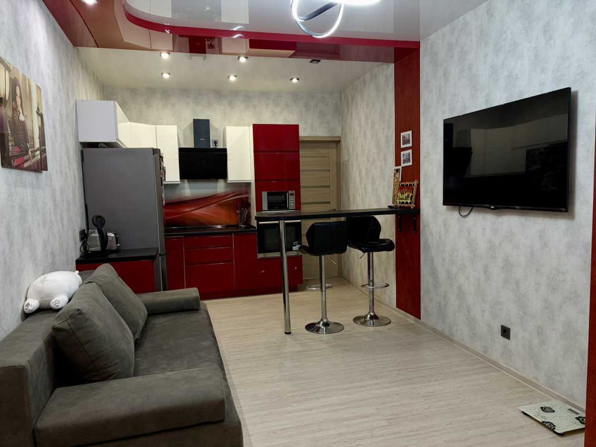 Оренда 1-кімнатної квартири 51 м², Михайла Донця вул., Драгоманова, 2