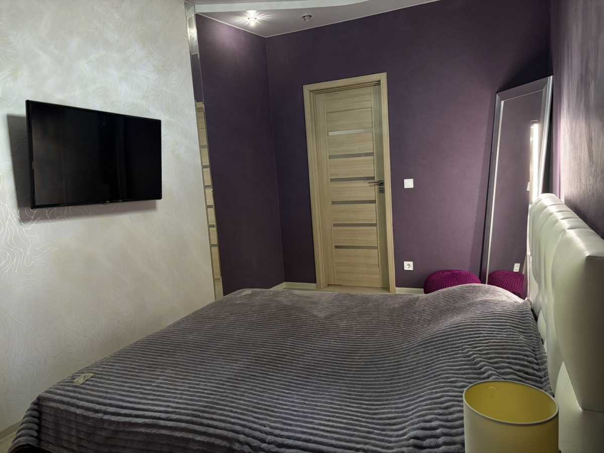 Оренда 1-кімнатної квартири 51 м², Михайла Донця вул., Драгоманова, 2
