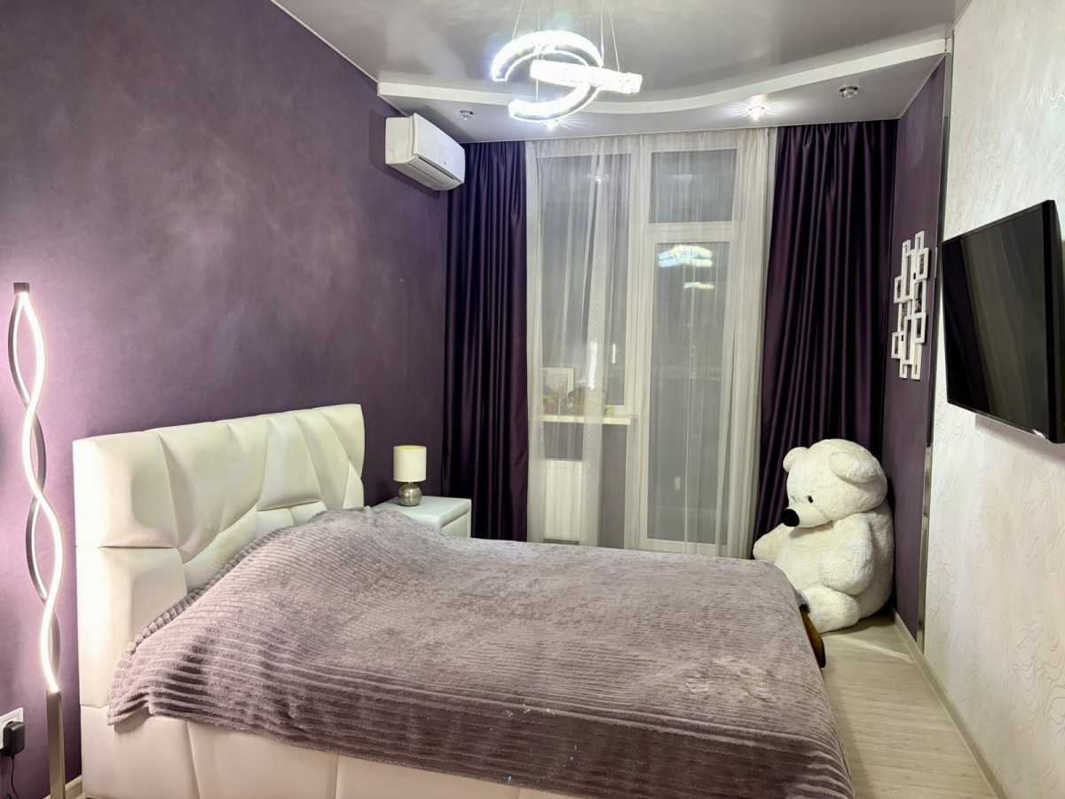 Оренда 1-кімнатної квартири 51 м², Михайла Донця вул., Драгоманова, 2