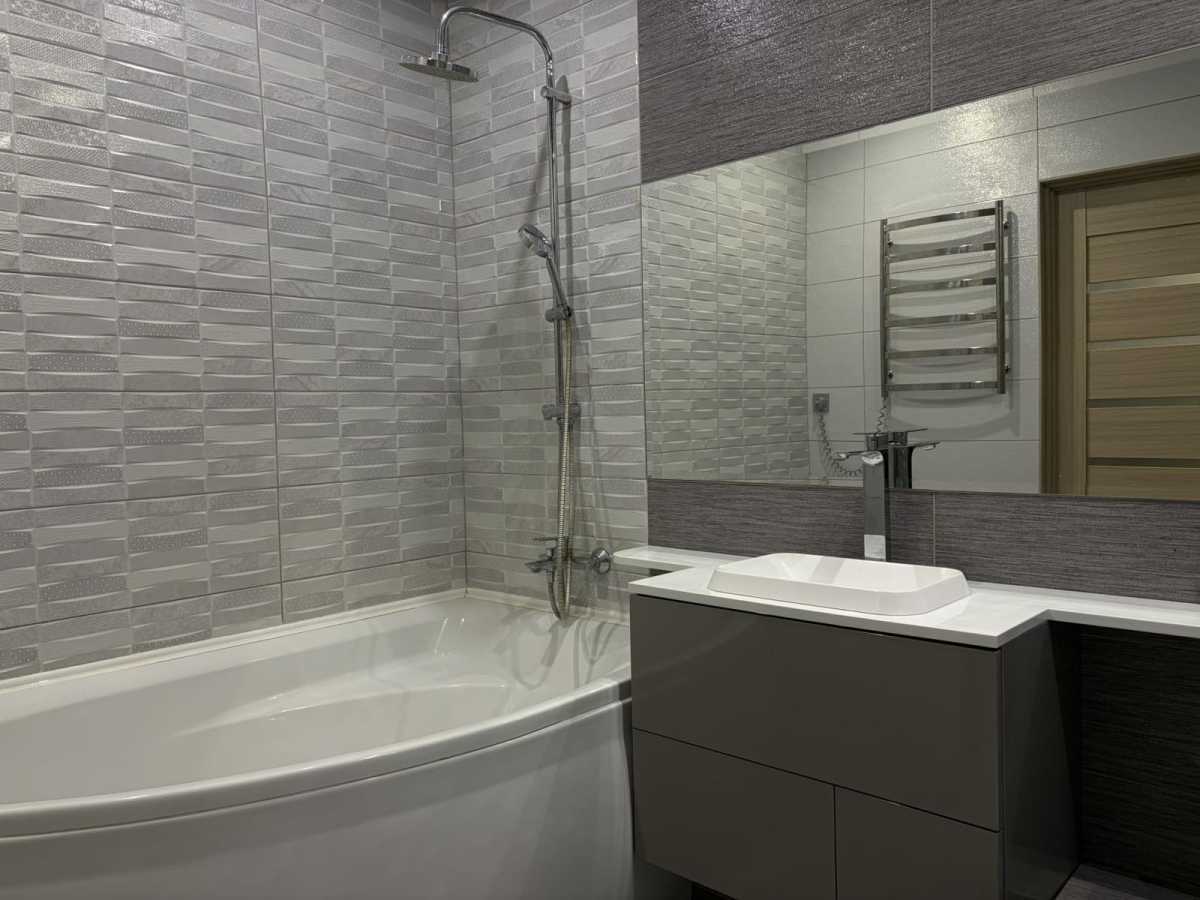 Оренда 1-кімнатної квартири 51 м², Михайла Донця вул., Драгоманова, 2