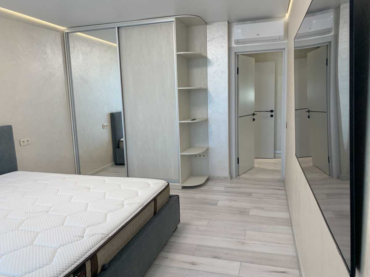 Аренда 2-комнатной квартиры 80 м², Михаила Максимовича ул., 32Б