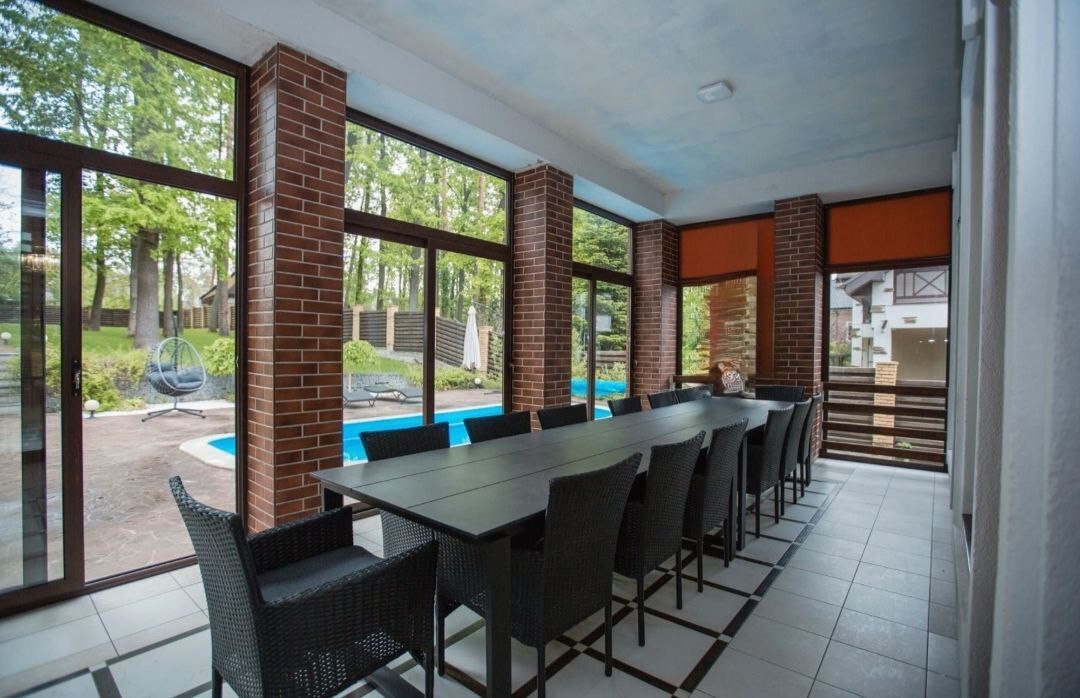 Дом посуточно 350 м², Тулузы ул., 14