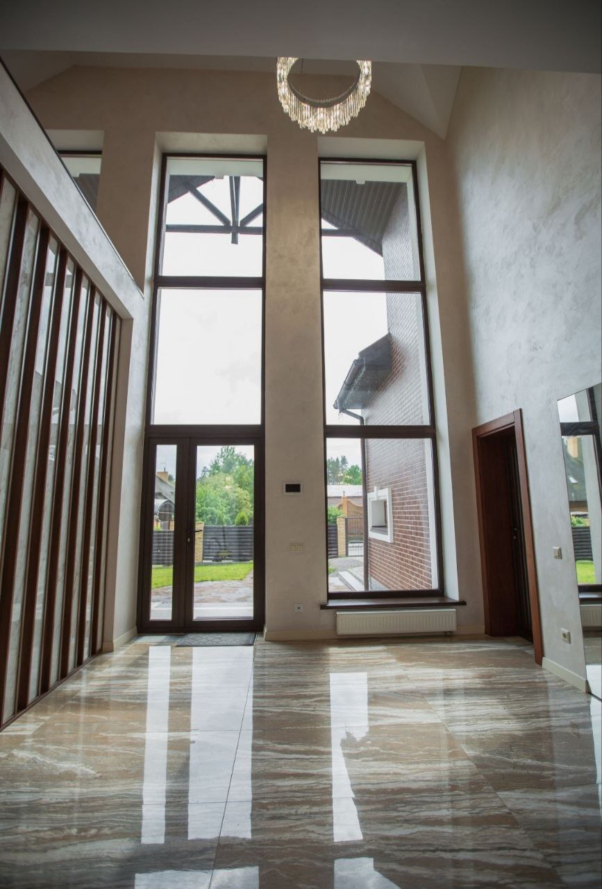 Дом посуточно 350 м², Тулузы ул., 14