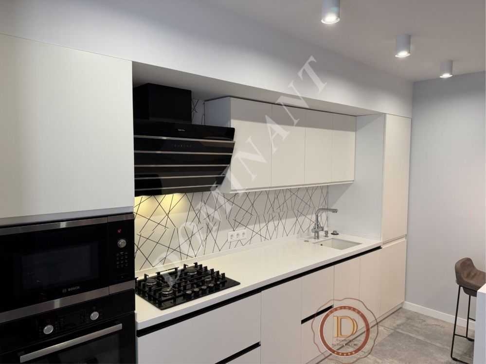 Продажа 3-комнатной квартиры 100 м², Почтовая ул., 119
