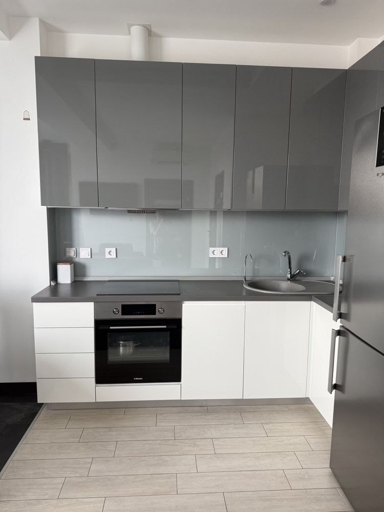 Аренда 2-комнатной квартиры 52 м², Староказацкая ул.